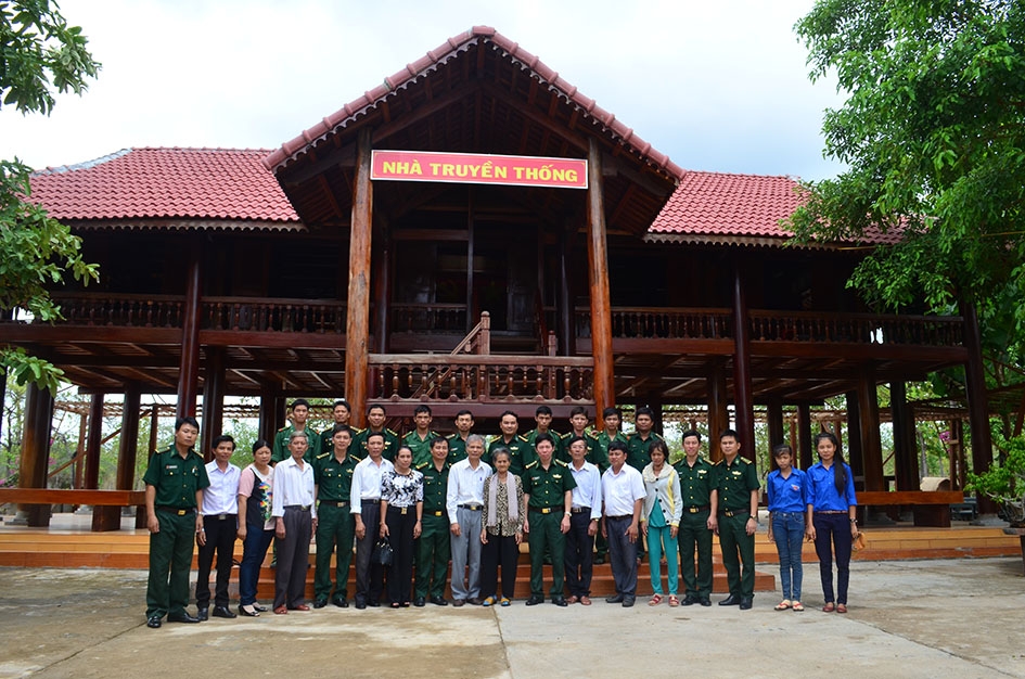 Nhà truyền thống Đồn Biên phòng Ia R'vê do các đơn vị kết nghĩa xây tặng.