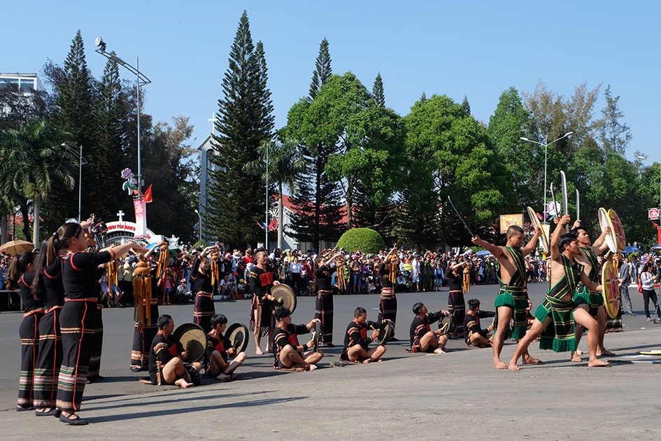 Lễ hội đường phố trong khuôn khổ Festival Cà phê Buôn Ma Thuột.    Ảnh: L. Hương