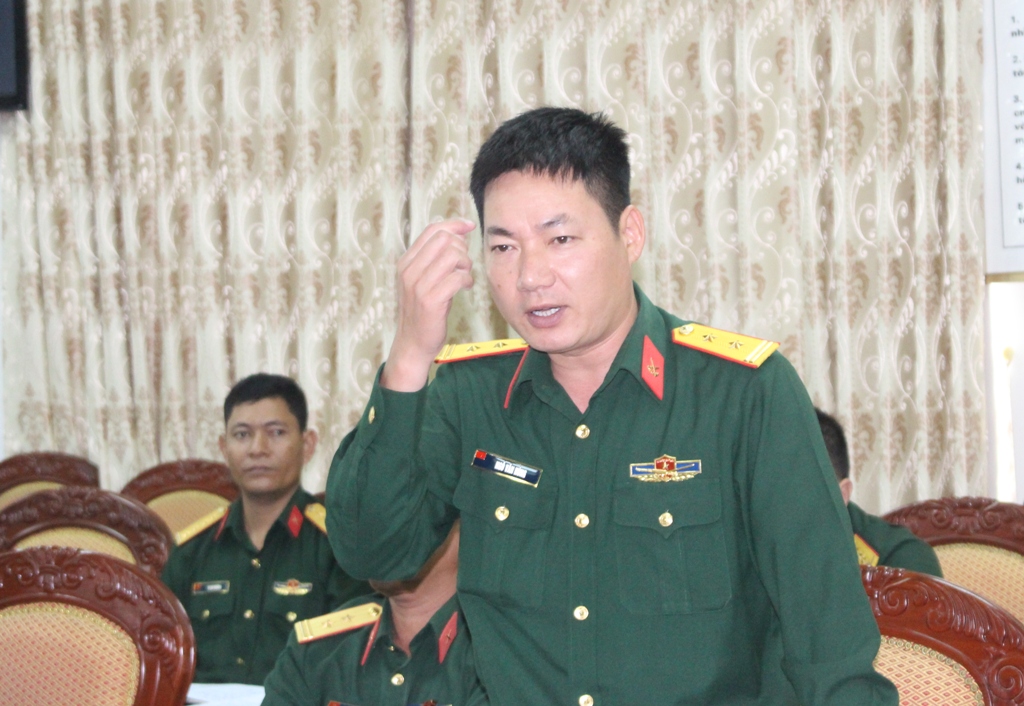 Đại diện Phòng Hậu cần phát biểu tại hội nghị