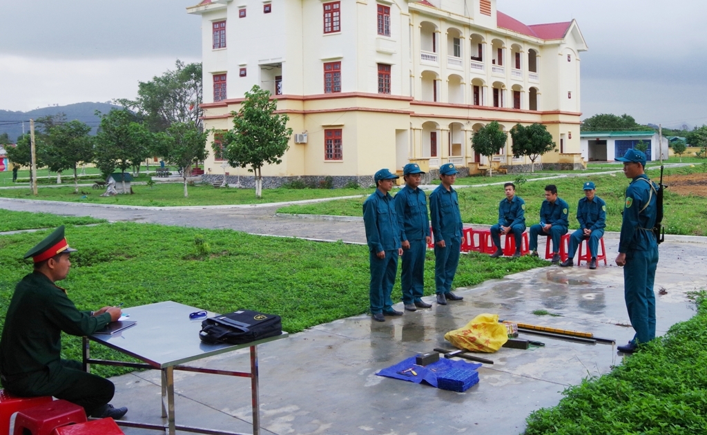 Tập huấn gói bộc lượng nổ và tra lắp đồ dùng gây nổ