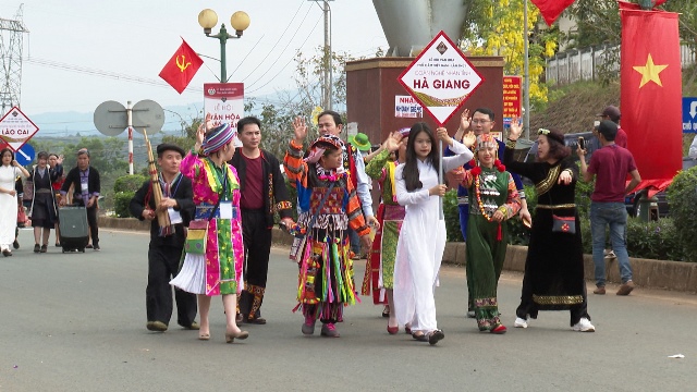 Đoàn nghệ nhân tỉnh Hà Giang