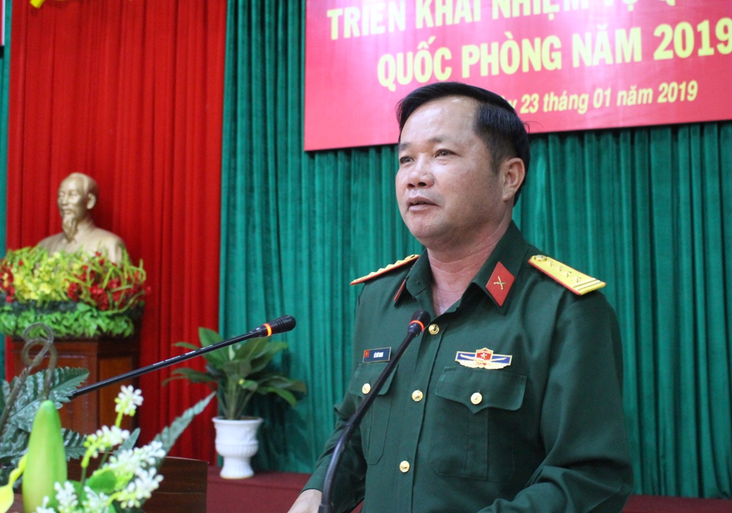 Đại tá Lê Mỹ Danh, Chỉ huy trưởng Bộ CHQS tỉnh phát biểu chỉ đạo hội nghị