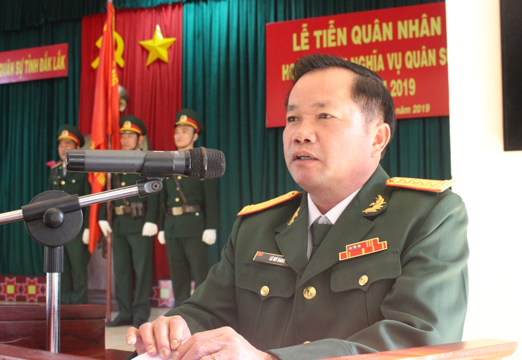 Đại tá Lê Mỹ Danh biểu dương những kết quả mà các quân nhân đã đạt được trong thời gian qua