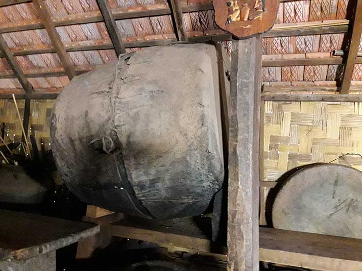 Trống h’gơr là nhạc cụ gắn bó với đời sống, sinh hoạt văn hóa của đồng bào Tây Nguyên.