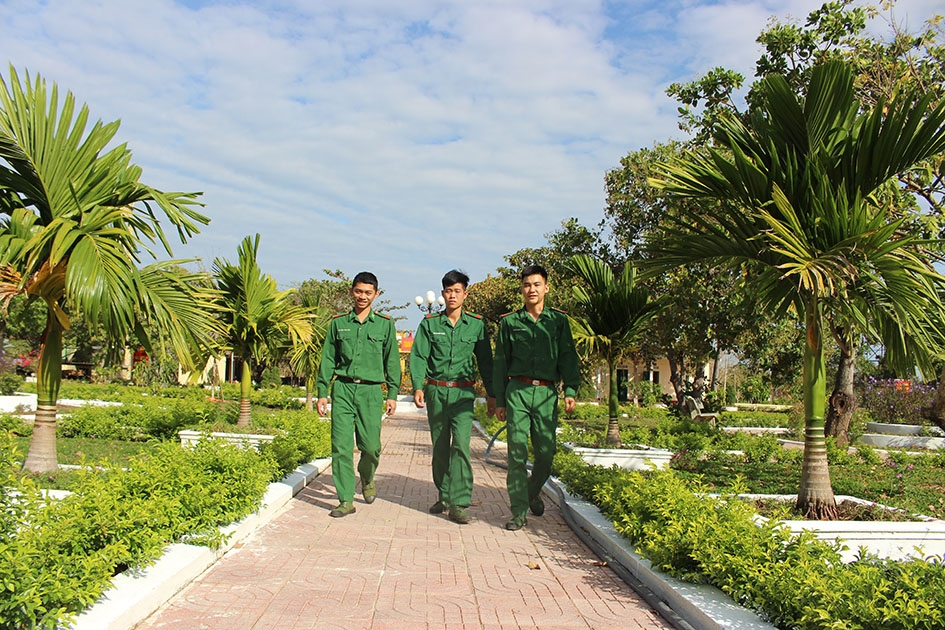 Cảnh quan, môi trường xanh, sạch, đẹp ở Đồn Biên phòng Ea H’leo.