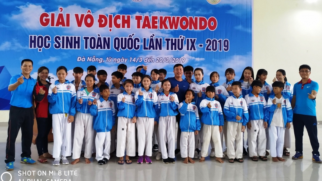 Đoàn Huấn luyện viên, vận động viên Đắk Lắk tham dự giải.