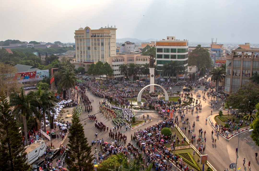 Ngã Sáu Buôn Ma Thuột trong dịp Lễ hội Cà phê Buôn Ma Thuột lần thứ 7 năm 2019. 