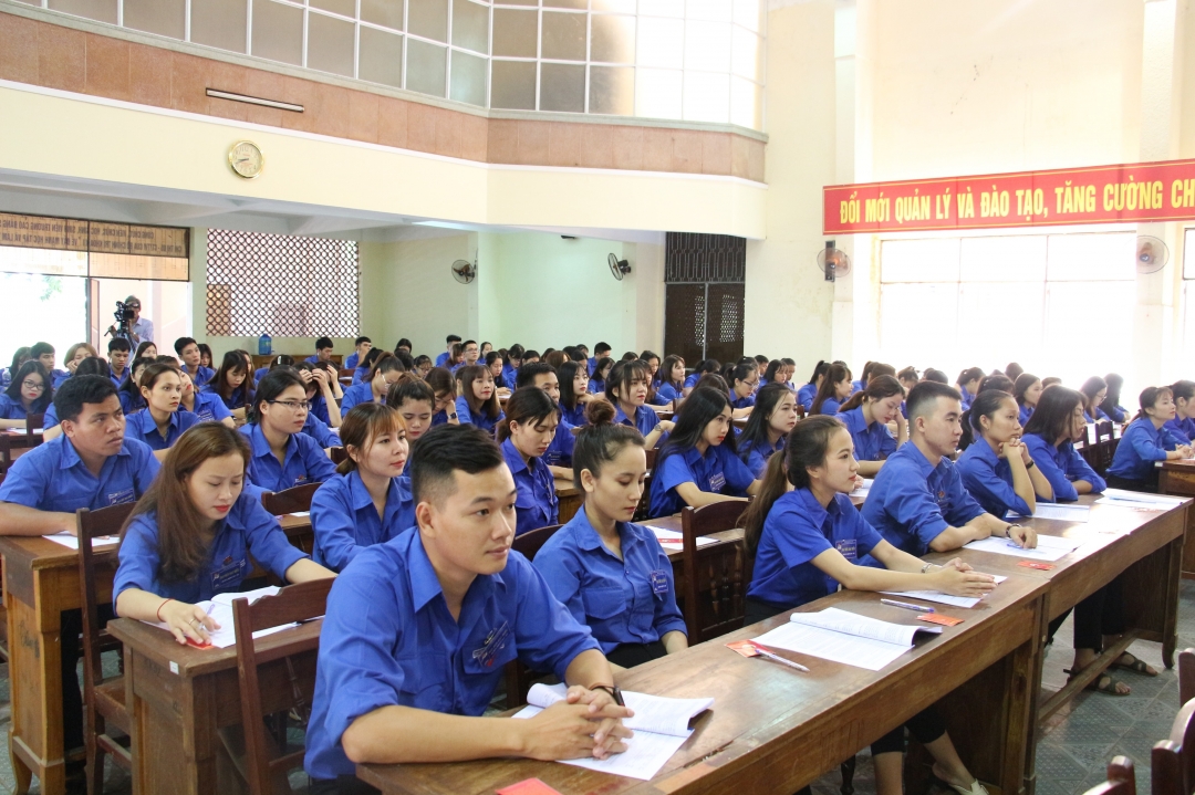 Các đại biểu tham dự đại hội