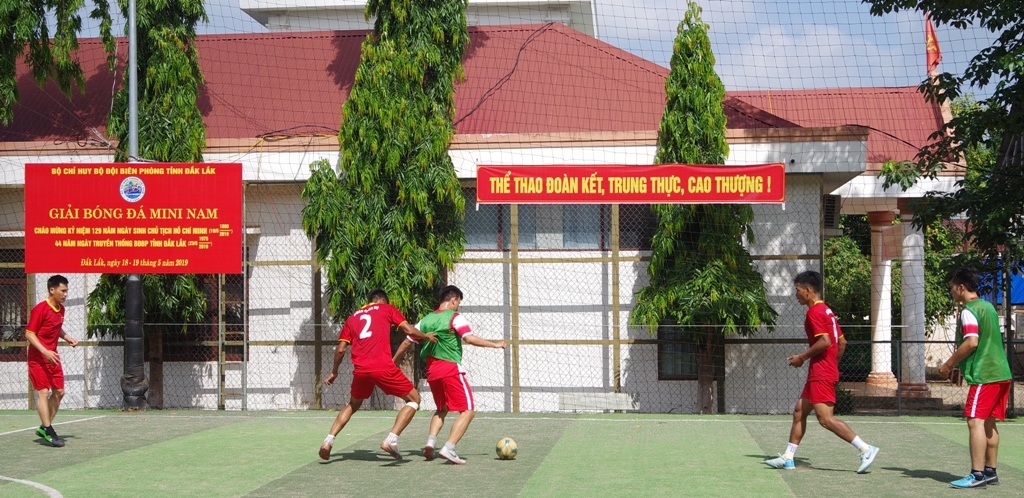 Vận động viên các đơn vị tham gia tranh tài tại giải