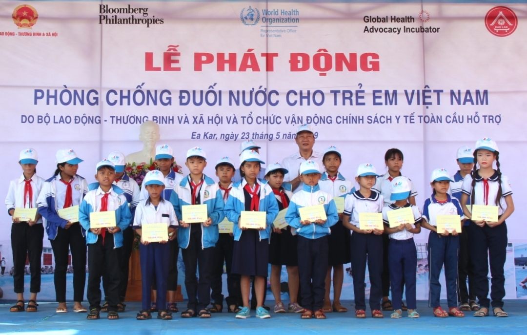 Học sinh có hoàn cảnh 