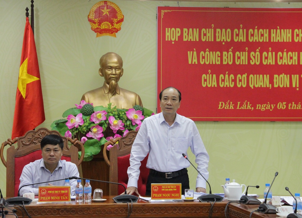 Chủ tịch UBND tỉnh Phạm Ngọc Nghị phát biểu tại Hội nghị.