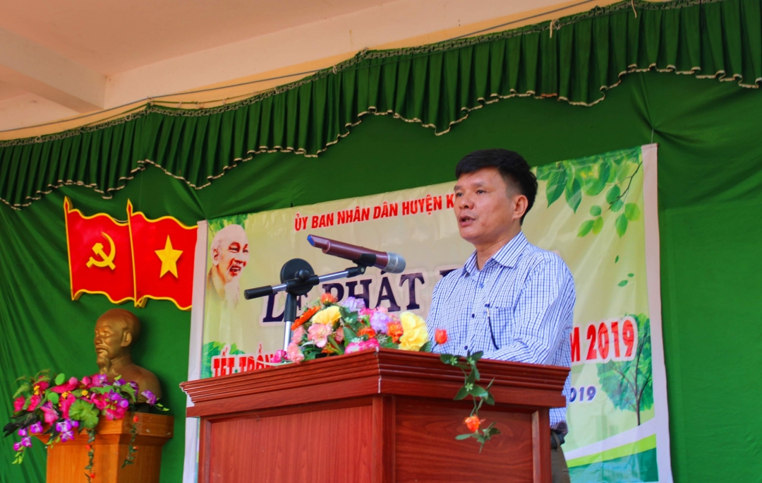 Phó Chủ tịch UBND huyện Krông Ana Nguyễn Minh Đông phát động 