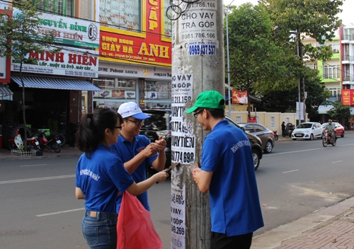 Lực..