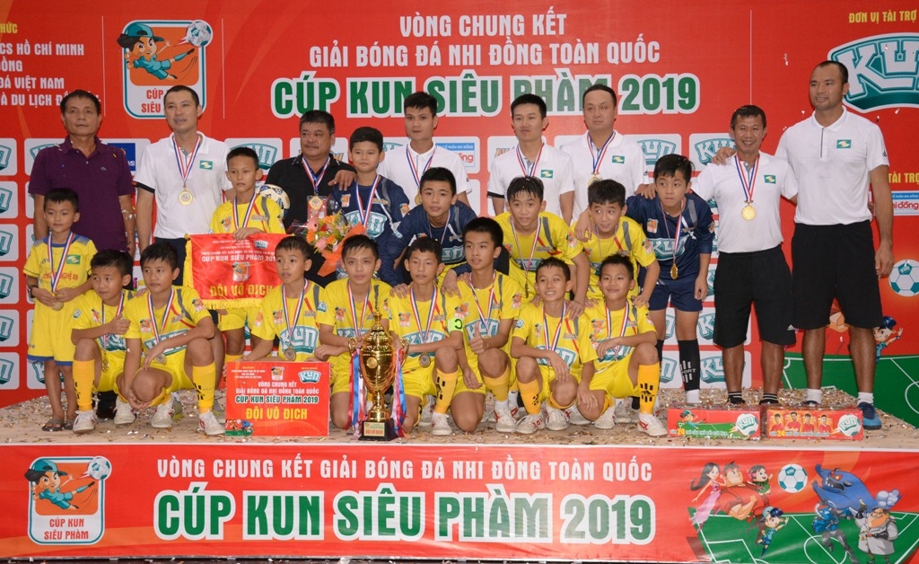 Đội Vô địch Sông Lam Nghệ An.