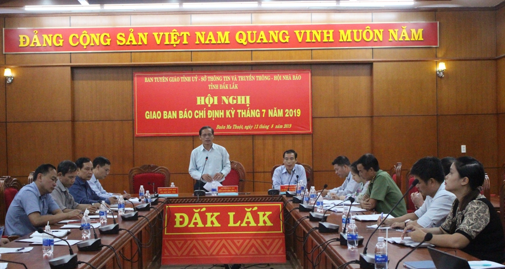 Các đại biểu tham dự hội nghị