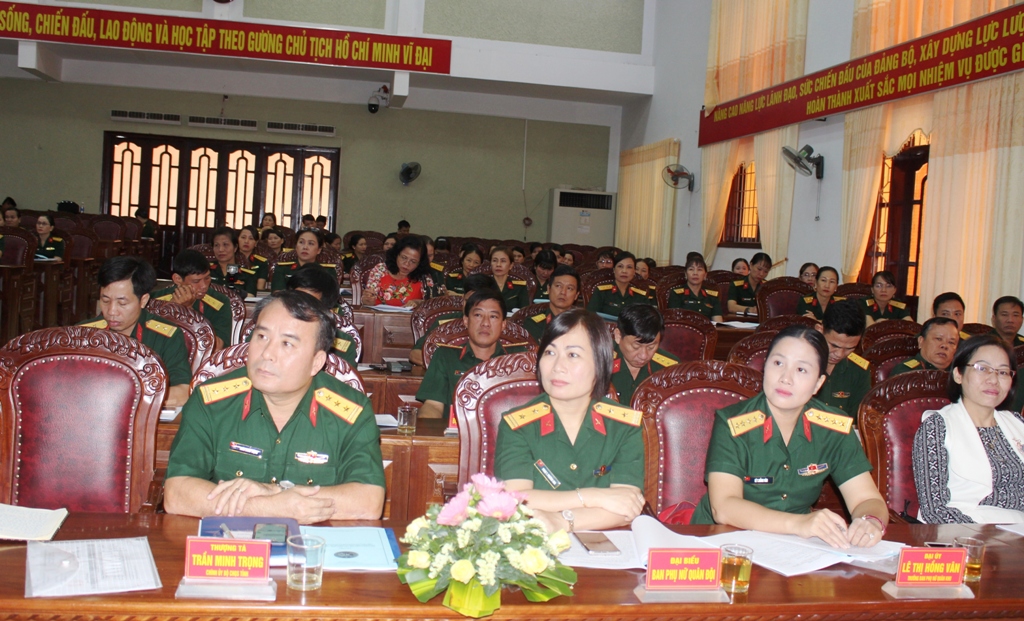 Các đại biểu tham dự hội nghị