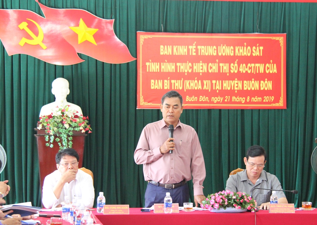 Phó Bí thư Tỉnh ủy, CHủ tịch HĐND tỉnh Y Biêr Niê phát biểu tại buổi giám sát