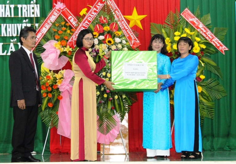 Bà