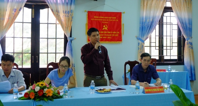 Đại biểu tham gia ý kiến tại buổi làm việc