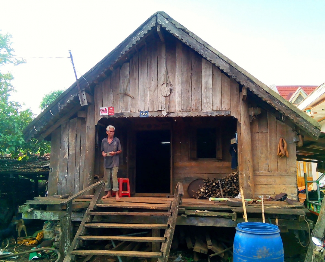 Ngôi nhà sàn của gia đình ông Y Cúc. 