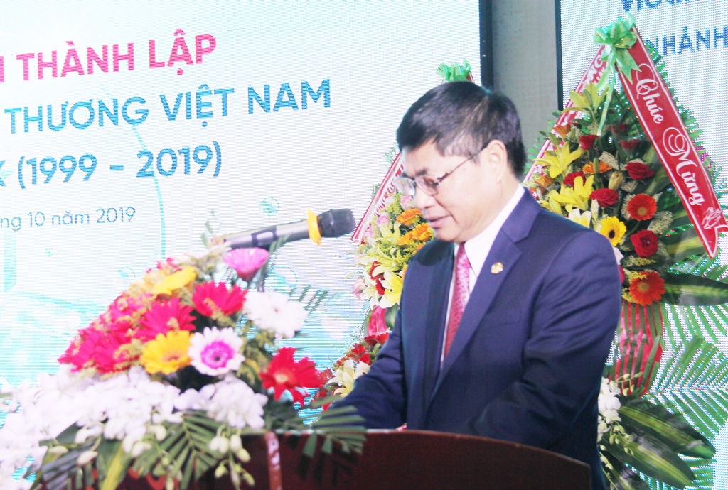 Phó Bí thư Thường trực Tỉnh ủy Phạm Minh Tấn phát biểu chúc mừng VietinBank Đắk Lắk
