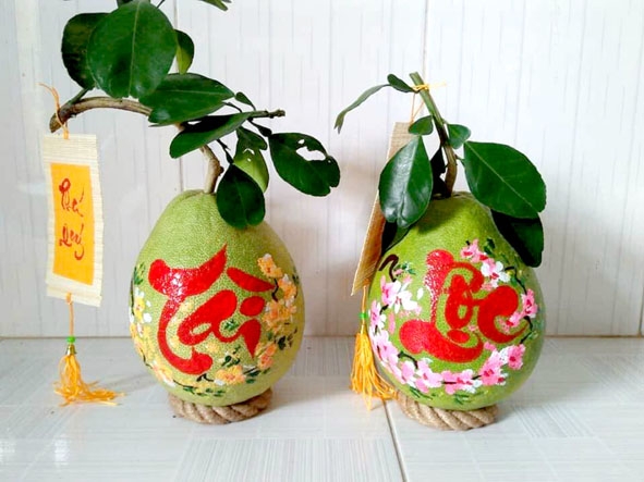 Quả bưởi sau khi trang trí giá cao gấp 2-3 lần so với thông thường. 