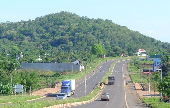 Đường tránh phía Tây TP. Buôn Ma Thuột. 