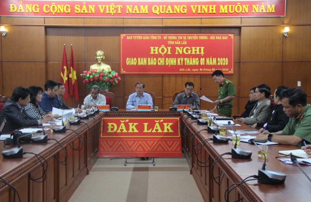 Phó Giám đốc Công an tỉnh Phạm Minh Thắng thông tin về tình hình an ninh trật tự trên địa bàn trước, trong và sau Tết Nguyên Đán Canh Tý 2020.