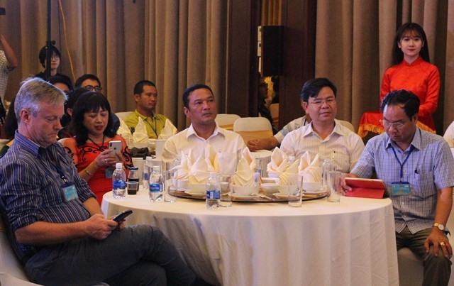 Các đại biểu tham dự buổi lễ