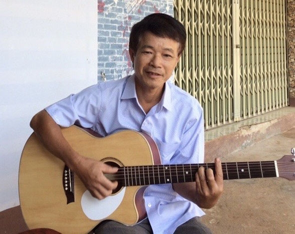 Nhạc sĩ Hồ Tuấn.  