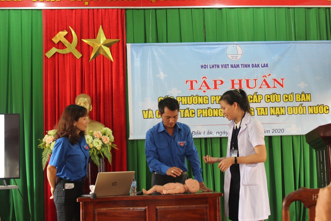 tập huấn
