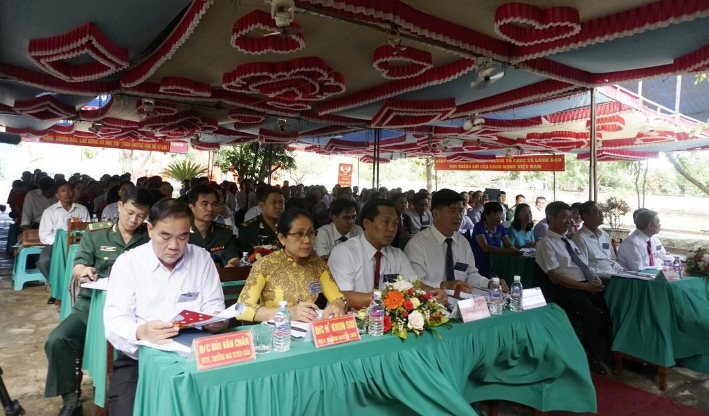 Các đại biểu tham dự đại hội. Ảnh: Duy Học
