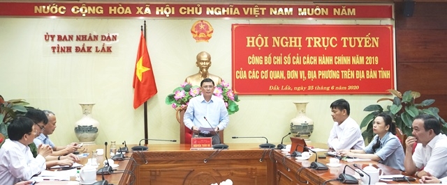 Phó Chủ tịch Thường trực UBND tỉnh Nguyễn Tuấn Hà phát biểu tại hội nghị.