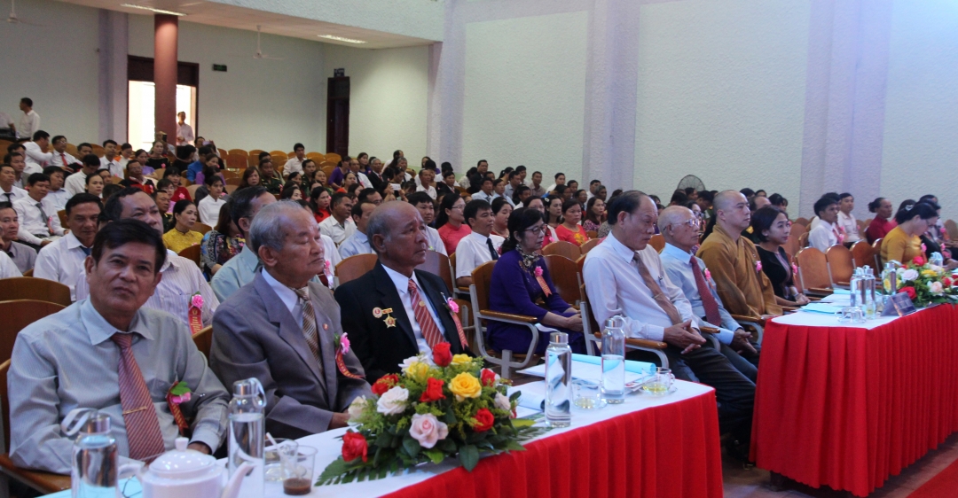 Các đại biểu tham dự đại hội.