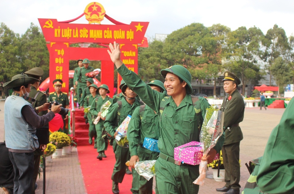 Công dân TP. Buôn Ma Thuột hăng hái lên đường nhập ngũ năm 2020