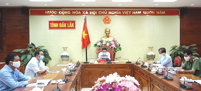 Các đại biểu tham dự hội nghị tại điểm cầu Đắk Lắk.