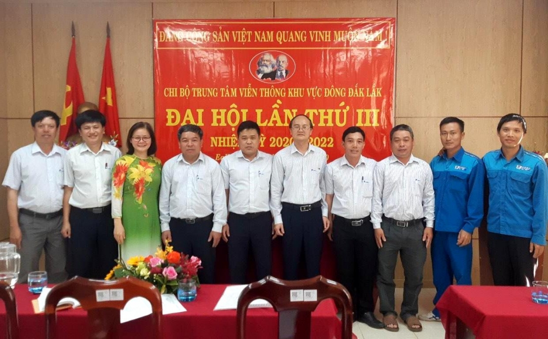ại hội Chi bộ Trung tâm Viễn thông khu vực đông Đắk Lắk lần thứ III, nhiệm kỳ 2020 - 2022.