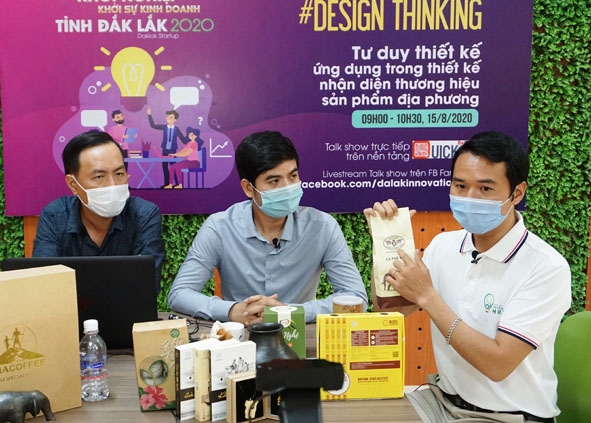 Chương trình Talk show trực tuyến “Tư duy thiết kế - ứng dụng trong thiết kế nhận diện thương hiệu các sản phẩm  địa phương” do Vườn ươm Doanh nghiệp tỉnh tổ chức.