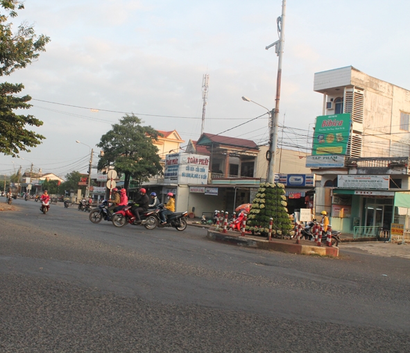 Phía Nam khu đô thị Tây Tân Thành giáp với đường Lê Duẩn