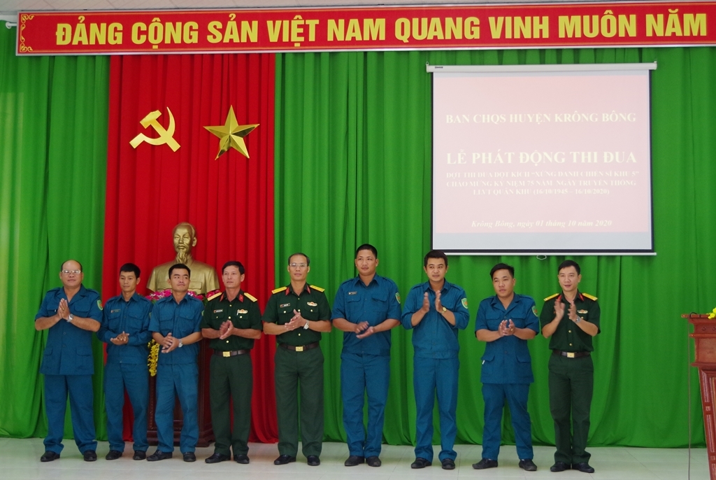 Các cơ quan, đơn vị LLVT huyện Krông Bông quyết tâm hoàn thành thắng lợi mọi nội dung, chỉ tiêu thi đua