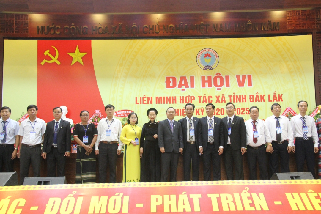 Ban chấp hành Liên minh HTX tỉnh khóa VI, nhiệm kỳ 2020 – 2025 ra mắt đại hội