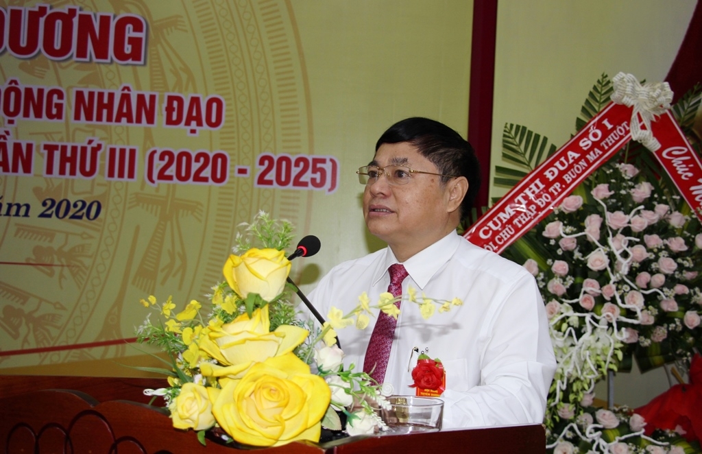 Đồng chí Phạm Minh Tấn phát biểu tại hội nghị