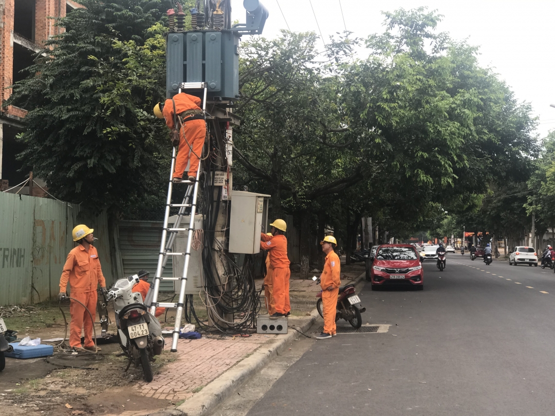 Hướng về Đại hội Đảng bộ tỉnh. Ảnh: Khôi Nguyên