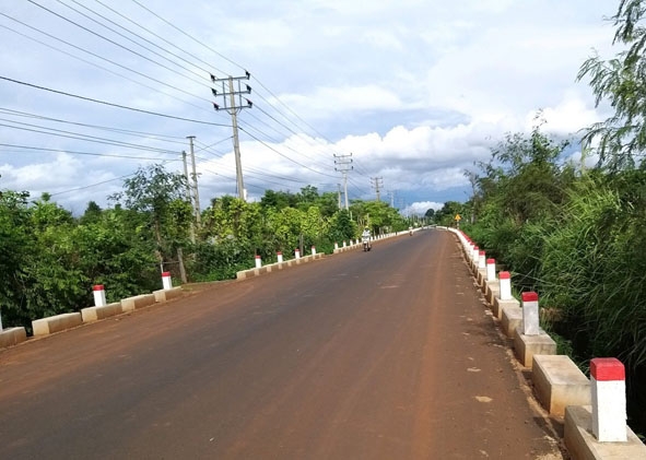 Dự án kết nối Tỉnh lộ 8 với Quốc lộ 29 đoạn qua huyện Cư M'gar.