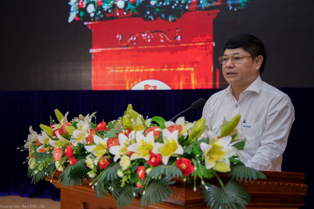 Phó Bí thư Thường trực Tỉnh ủy Phạm Minh Tấn phát biểu tại Hội nghị