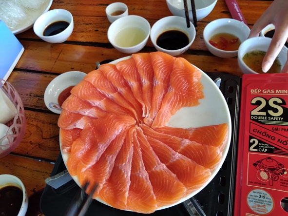 Món ăn từ cá hồi Sa Pa.