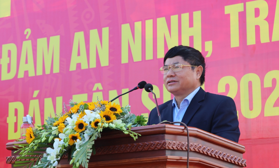 Phó Bí thư Thường trực Tỉnh ủy Phạm Minh Tấn phát biểu tại buổi lễ. 