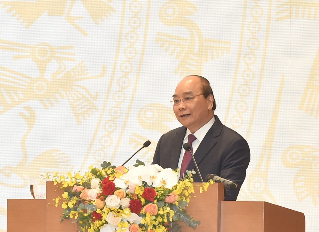 Thủ tướng Chính phủ Nguyễn Xuân Phúc phát biểu tại Hội nghị. (Ảnh chụp qua màn hình). Ảnh: H.Gia
