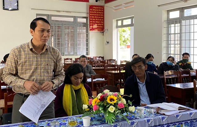 Bí thư Huyện ủy Cư M'gar Nguyễn Đình Viên phát biểu tại hội nghị.