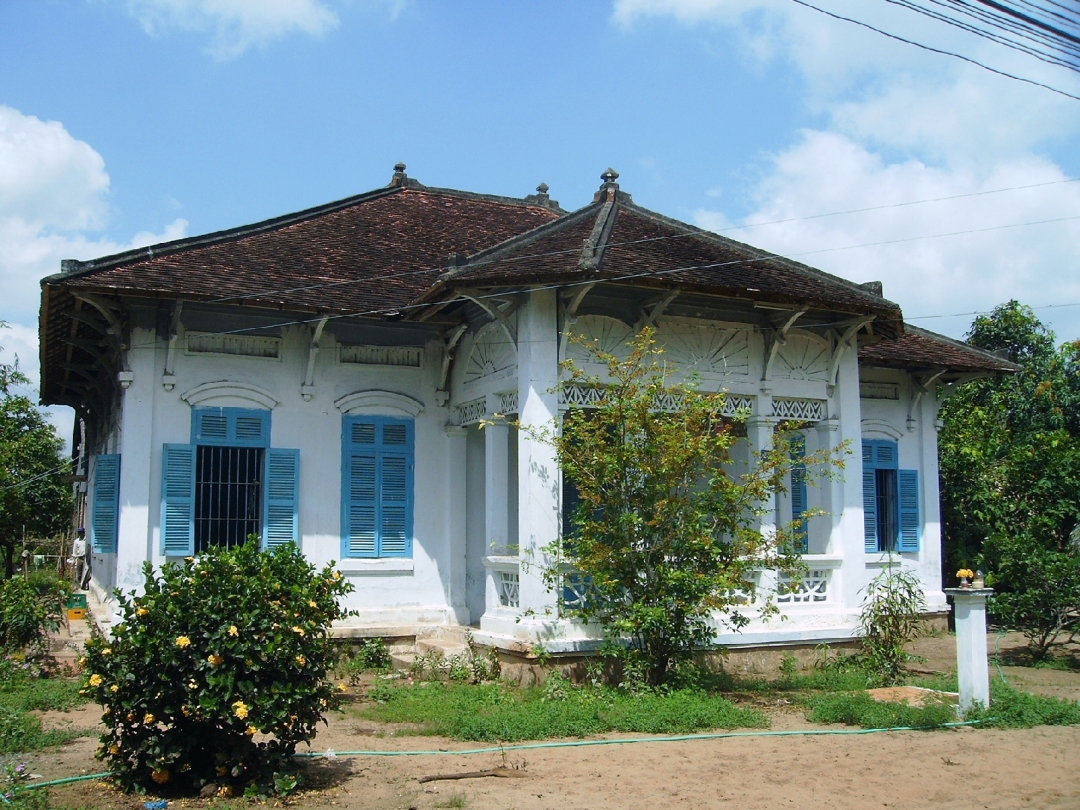 Một ngôi nhà cổ ở Tân Lộc Đông.